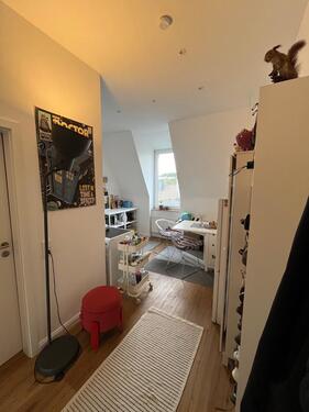 Foto - Tolle Dachgeschosswohnung mit Wohnküche