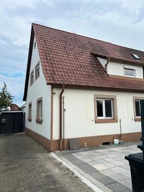 Foto - Sanierte Doppelhaushälfte in Bergrheinfeld zu Verkaufen