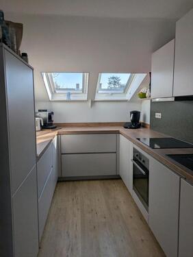 Foto - Helle, 3 Zimmerwohnung mit Loggia, Garage und neuer Einbauküche