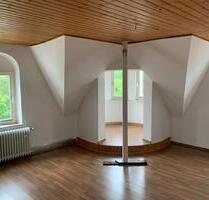 Große, schöne Etagenwohnung mit Balkon - Gelsenkirchen Gelsenkirchen-Mitte