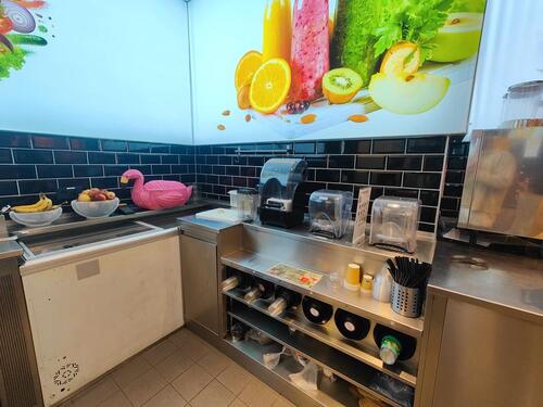 Foto - Gastronomiefläche im Phönix Center Harburg zum Schnäppchenpreis – Umsatzstark & Komplett ausgestattet