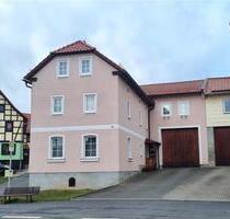 Teilsanierter Dreiseitenhof in ländlicher Umgebung - Pößneck