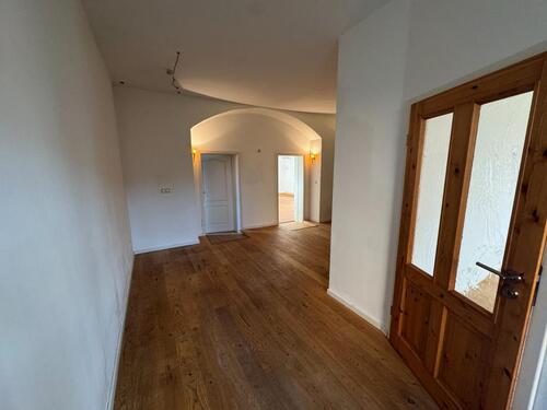 Foto - Wunderschöne geräumige 4 Zimmer Wohnung im schönen Bugk zu vermie