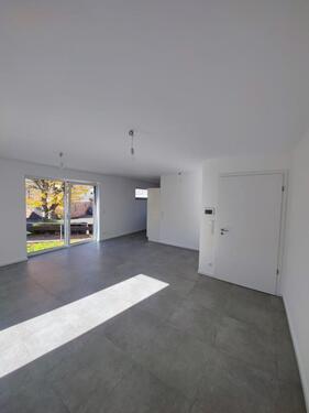 Foto - 2 Zimmer Erdgeschoßwohnung zur Miete in Neuhof