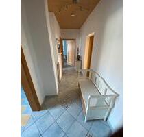 3-Zi.-Wohnung in Apolda (Stadtrand) | Frisch saniertes Bad & EBK