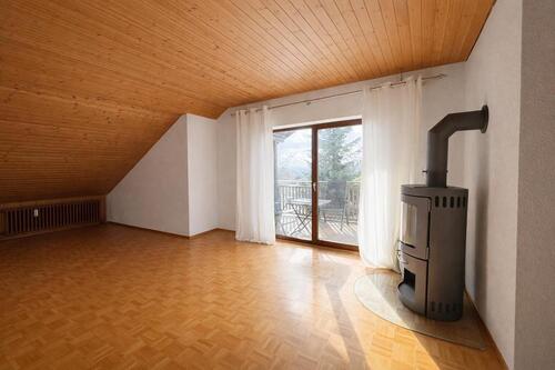 Foto - 5 Zimmer Dachgeschoßwohnung in Blumberg