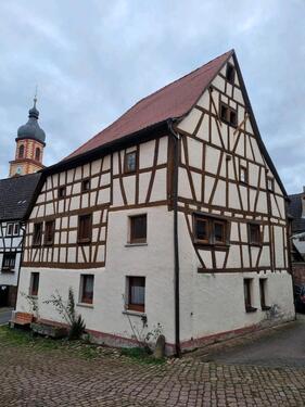 Foto - Haus Mönchberg - 130.000,00&nbsp;EUR Kaufpreis, ca.&nbsp; 195,00&nbsp;m&sup2;