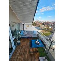 Schöne und helle 3 Zimmer Wohnung - Karlsdorf-Neuthard