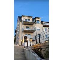 Möblierte - Moderne kernsanierte 3-Zimmer-Wohnung mit Balkon - Plochingen