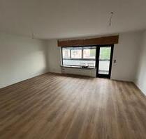 Frisch sanierte 3ZK Wohnung mit Wintergarten, EBK & Garage - Bonn Auerberg