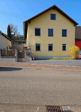 Foto - Einfamilienhaus mit großem eingezäuntem Garten in Ransweiler