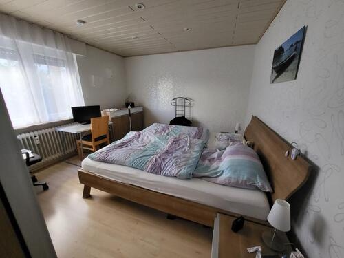 Foto - 3,5 Zimmer Wohnung mit Balkon und Garten + Garage