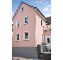 Haus statt Wohnung! 4 Zimmer, Balkon, ruhig – 850€ kalt - Ranstadt