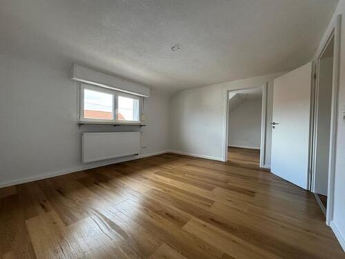 Foto - 4-Zimmer Dachgeschosswohnung in Neureuth