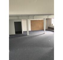 Lager Lagerhalle Produktion Produktionshalle Logistik Montage - Hasbergen