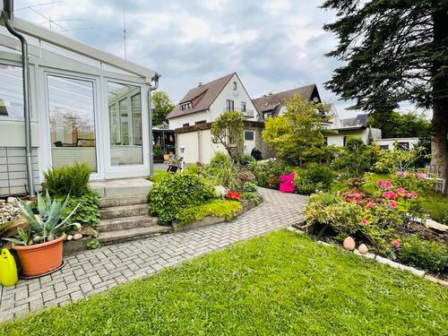 Foto - 6 Zimmer Einfamilienhaus zum Kaufen in Altenkirchen (Westerwald)