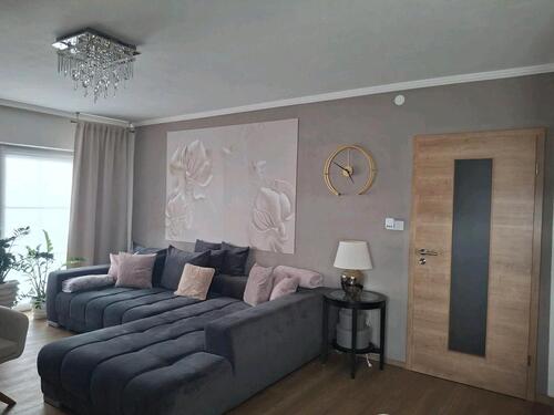 Foto - Helle 3-Zimmer-Wohnung in 1.OG in Köfering