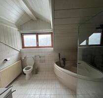 Dachgeschoss Wohnung - 550,00 EUR Kaltmiete, in Hauzenberg (PLZ: 94051)