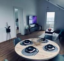 neuwertige Dachgeschosswohnung mit Blick auf die Donau - Hofkirchen