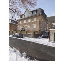 Schöne Wohnung in ruhiger Lage von Aue - komplett neu saniert - Aue-Bad Schlema