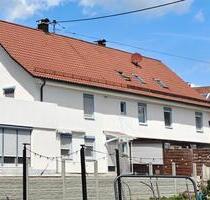 Großzügige Doppelhaushälfte in Markt Rettenbach