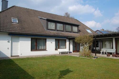 Foto - Von Privat! Heide-Ost -> Sonniger & großzügiger Walmdachbungalow