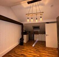 Charmante 2-Zimmer-Wohnung - 620,00&nbsp;EUR Kaltmiete, ca.&nbsp; 50,00&nbsp;m&sup2; in Bad Windsheim (PLZ: 91438)