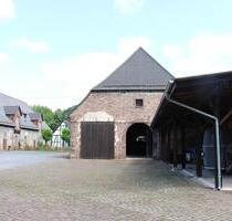 Scheune für Lagerzwecke - 600,00&nbsp;EUR Kaltmiete, ca.&nbsp; 1,00&nbsp;m&sup2; in Lauenförde (PLZ: 37697)