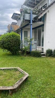 Foto - Vermiete 3.5 Zimmer Wohnung Erdgeschoss mit Balkon und Stellplatz