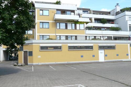 Foto - Kfz.-Stellplatz, innenstadtnah in 31785 Hameln (incl. USt)