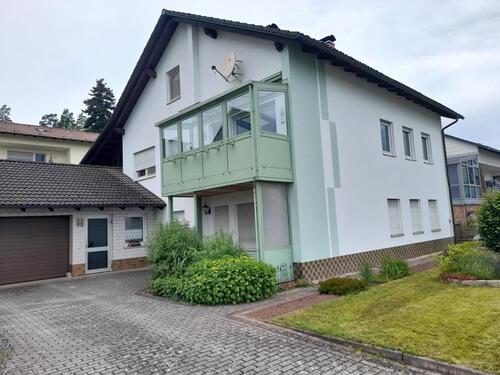 Foto - Einfamilienhaus in Stockheim - 245.000,00&nbsp;EUR Kaufpreis, ca.&nbsp; 130,00&nbsp;m&sup2;