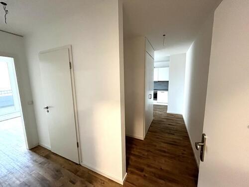 Foto - Kiel! Mitten drin! Klasse zwei Zimmer Wohnung in der Flämischen Str. frei.