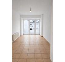 Lager mit Büroräumen zentral in Essen-City zu vermieten!