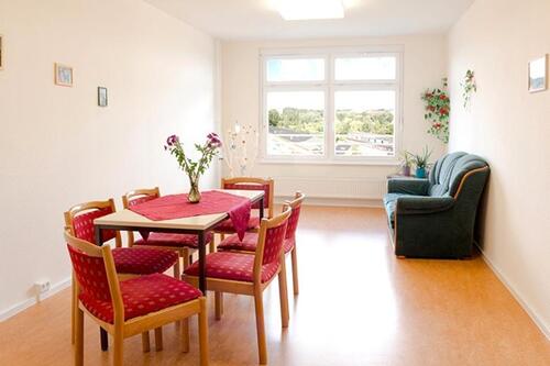 Foto - 2 Zimmer Etagenwohnung zur Miete in Neubrandenburg