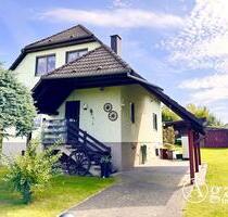 möbliertes Einfamilienhaus mit 180 m² Wohnfläche, 6 Zimmern und Pool in Ahrensfelde