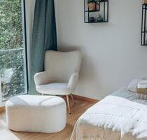 Möblierte Wohnung in Altstadt - 1.200,00&nbsp;EUR Kaltmiete, ca.&nbsp; 30,00&nbsp;m&sup2; in Dresden (PLZ: 01067)