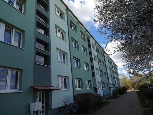 Foto - Wir renovieren - 1 Zimmer Wohnung in Fünfeichen 1