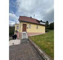 Gepflegtes Einfamilienhaus - 230.000,00&nbsp;EUR Kaufpreis, ca.&nbsp; 159,00&nbsp;m&sup2; in Birkenfeld (PLZ: 55765)