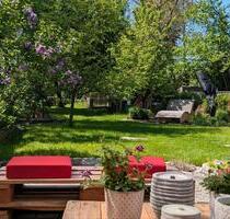 Großes Haus mit traumhaftem Gartenparadies in Bochum-Langendreer