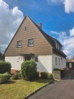 Foto - Einfamilienhaus mit großem Grundstück