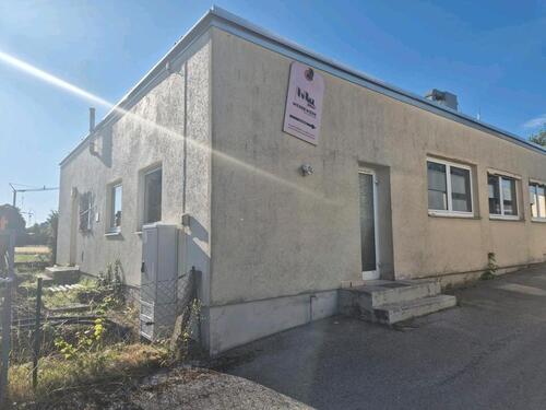 Foto - Halle zu vermieten - 2.800,00&nbsp;EUR Kaltmiete, ca.&nbsp; 5,45&nbsp;m&sup2;