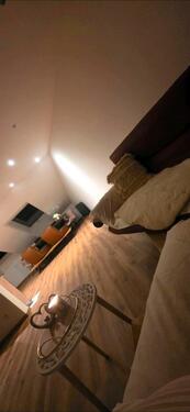 Foto - Eine Zimmer zu vermieten in 150-m²-Wohnung (4 Zimmer, modern)