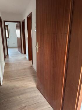 Foto - 4-Zimmerwohnung - 1.150,00&nbsp;EUR Kaltmiete, ca.&nbsp; 70,00&nbsp;m&sup2;