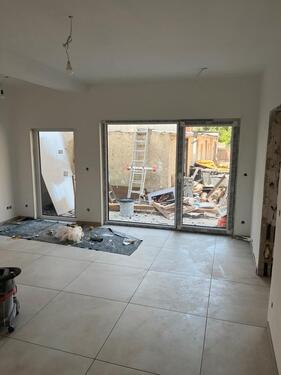 Foto - 4 Zimmer Haus 150 qm 2250€ warm