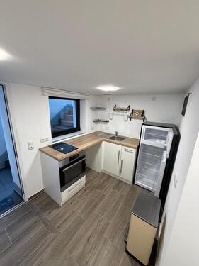 Foto - 2- Zimmer Kellerwohnung - 400,00 EUR Kaltmiete,