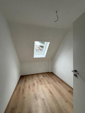 Foto - 3 Zimmer Dachgeschoßwohnung zur Miete in Nürnberg