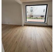 Modernisierte 5 Zimmer Wohnung mit Gartennutzung - Elsfleth