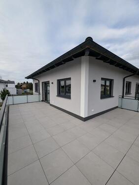 Foto - NeubauErstbezug: Wohnung in Zweifamilienhaus