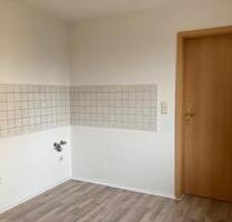 Großzügig geschnittene 3-Raum Wohnung - Weißenfels