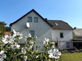 Foto - Teilsaniertes EFH mit Einliegerwohnung in Ringenhain
